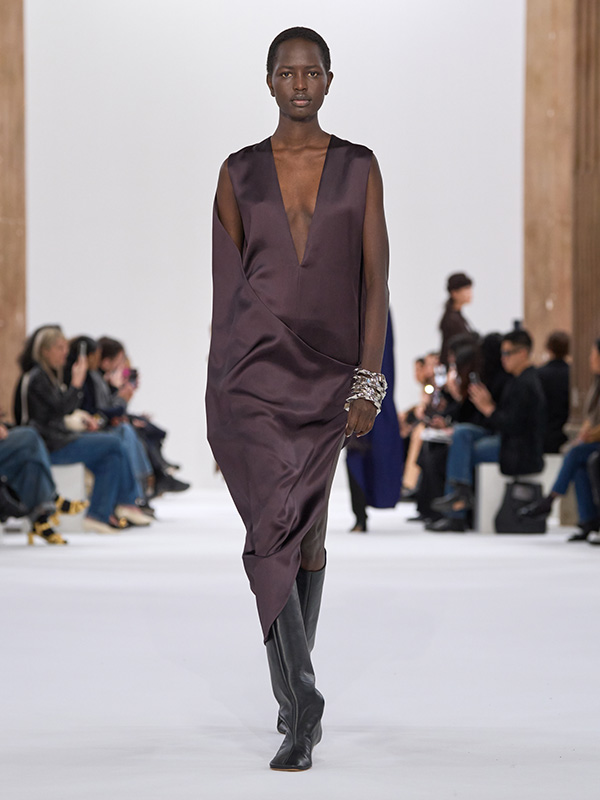 Sportmax Fall/Winter 2025 Show: FW25 Reinvention and Evolution